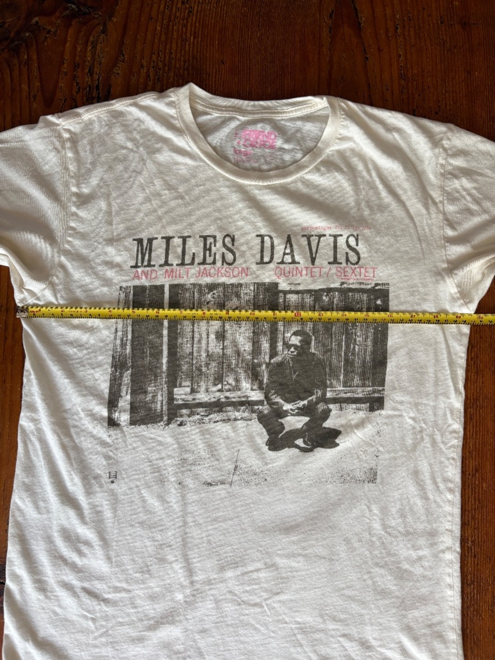 Friend or Foe 100% Cotton Miles Davis T-Shirt Size Large Made in USA Men - Picture 6 of 9